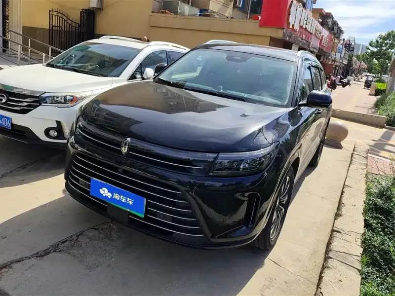 AITO M7