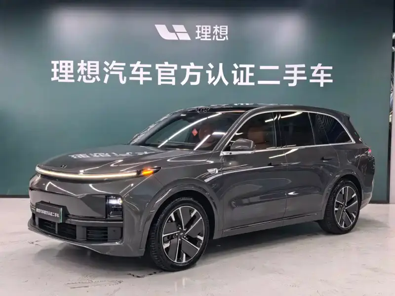 Li Auto L8