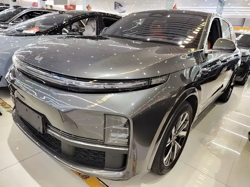 Li Auto L7
