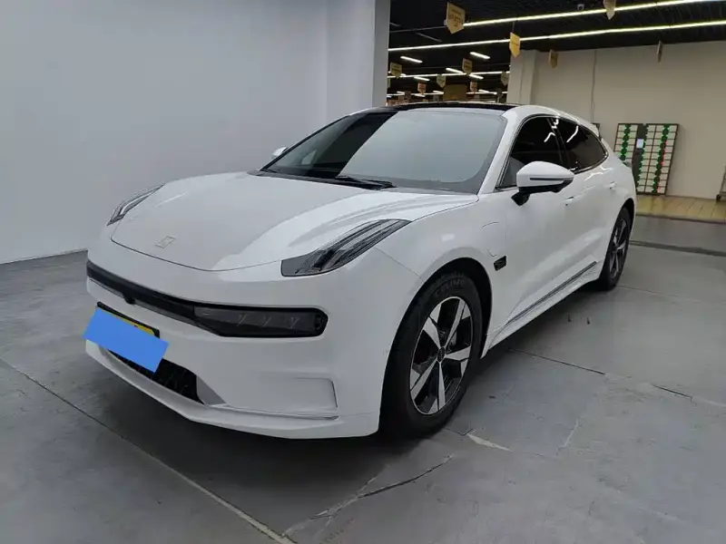 Zeekr 001