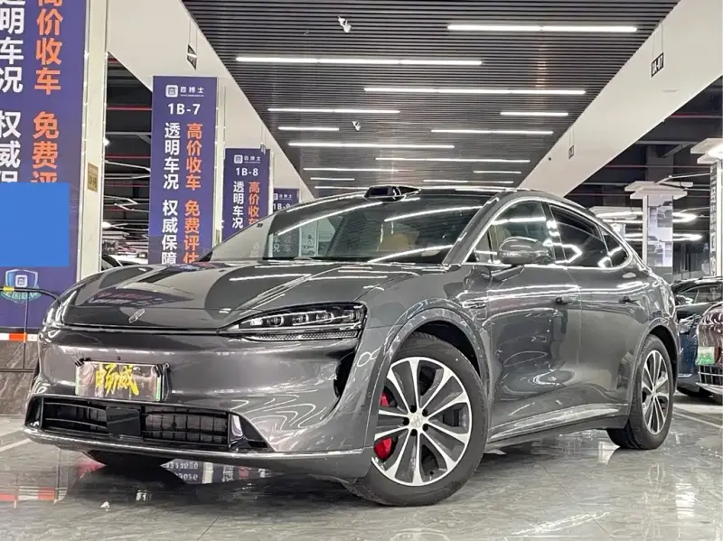 Luxeed Zhijie R7