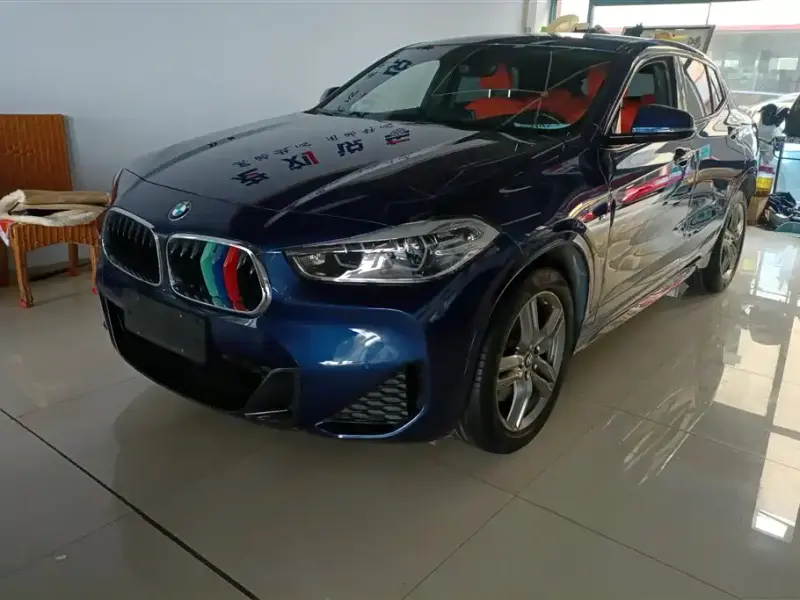 BMW X2