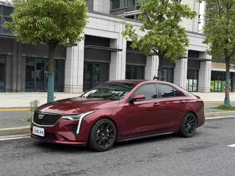 Cadillac CT4