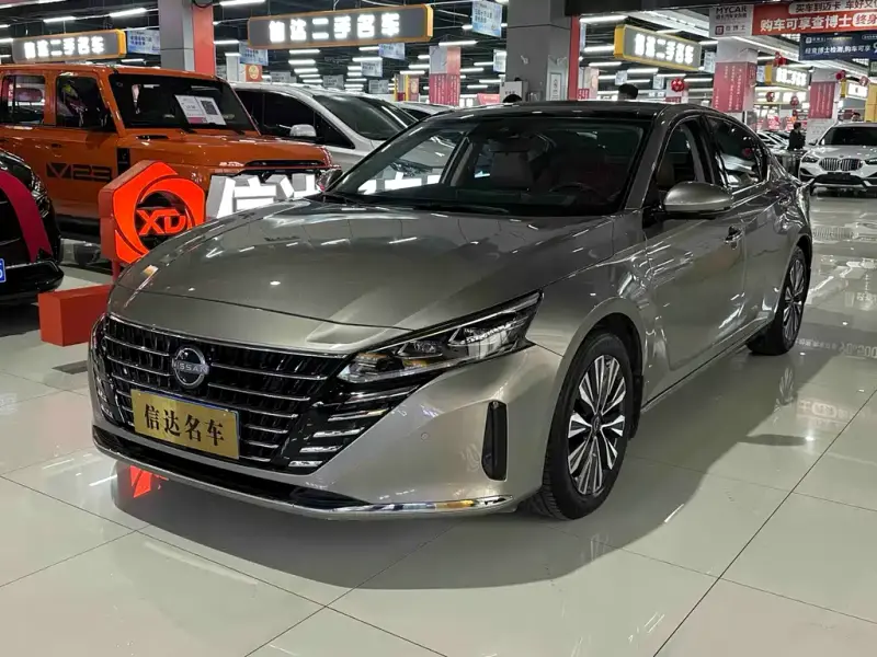 Nissan Teana