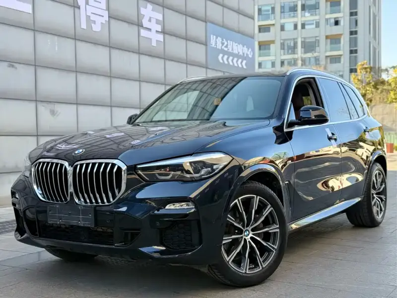 BMW X5 (Import)