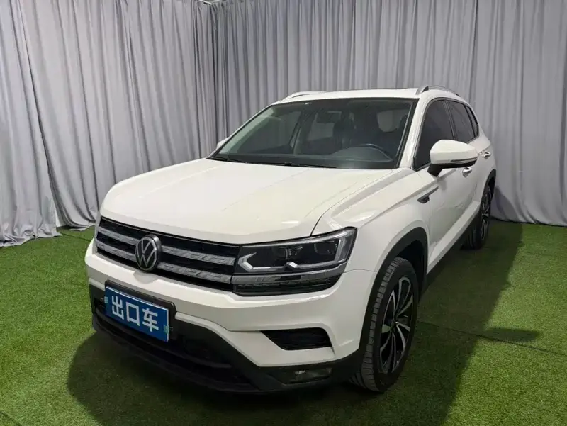 Volkswagen Tharu