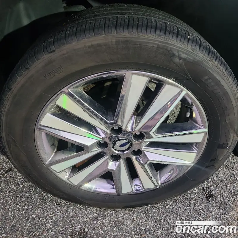 KG Mobility Rexton