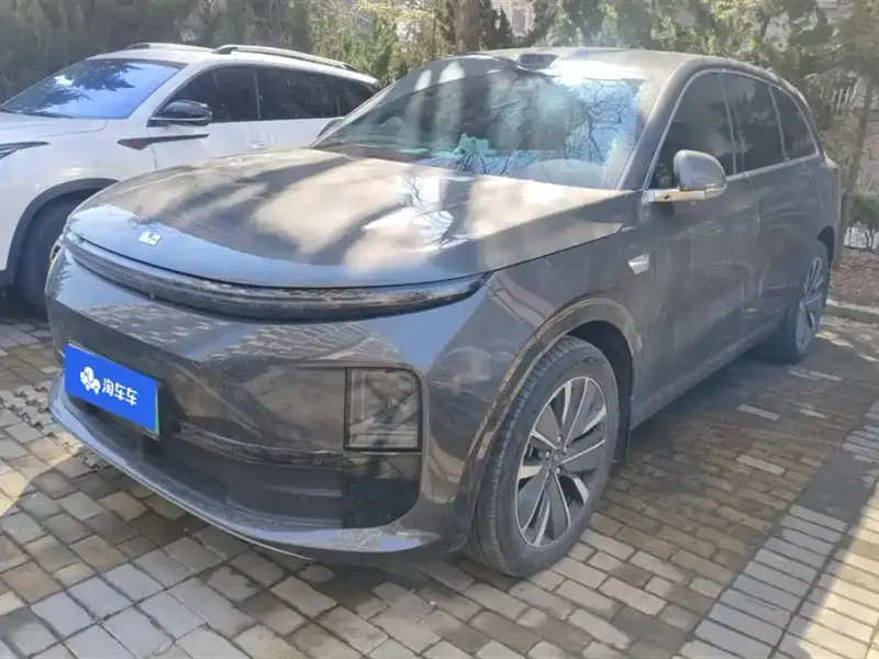 Li Auto L6