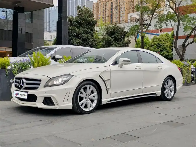 Mercedes-Benz CLS