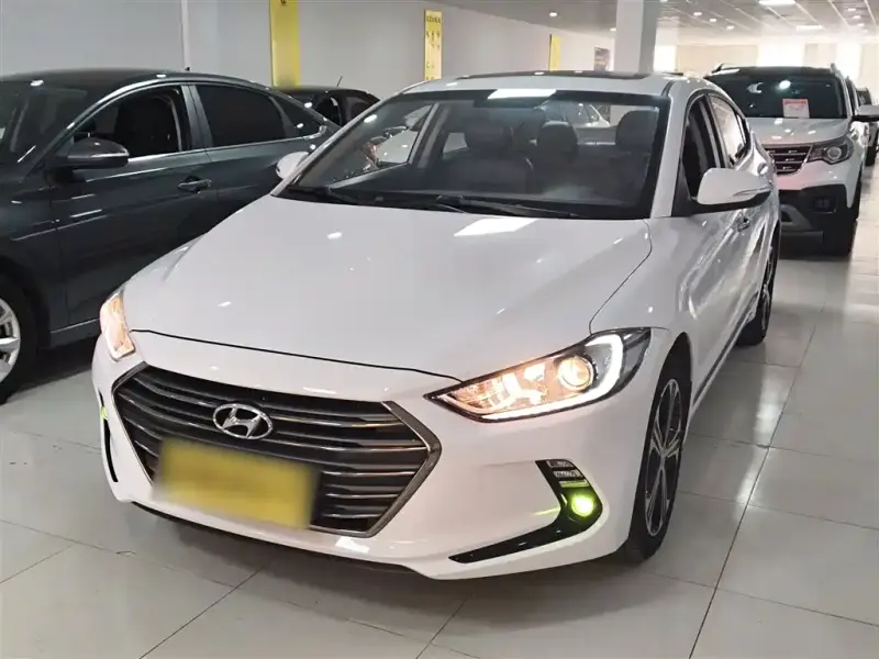 Hyundai Elantra