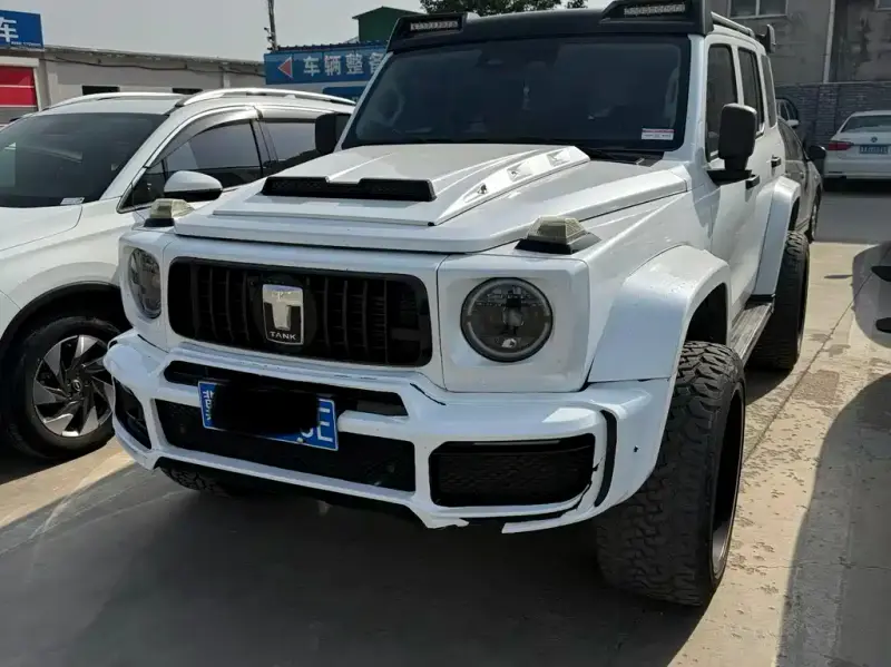 Tank 300