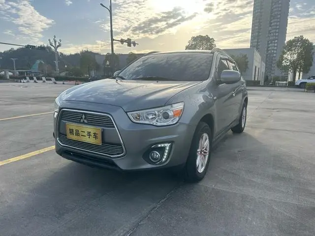 Mitsubishi ASX