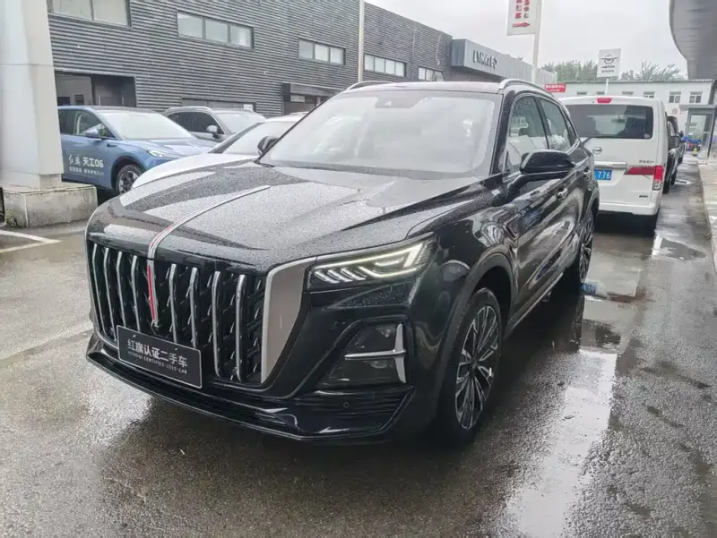 Hongqi HS5