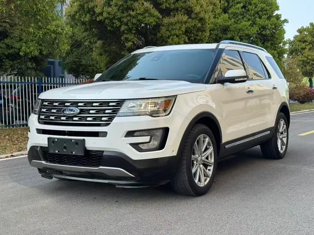 Ford Explorer (Import)