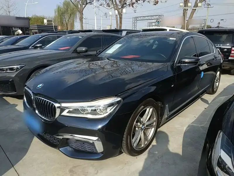 BMW 7-Series