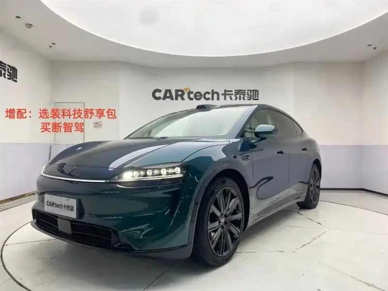 Luxeed Zhijie R7