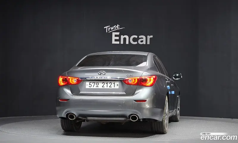 Infiniti Q50