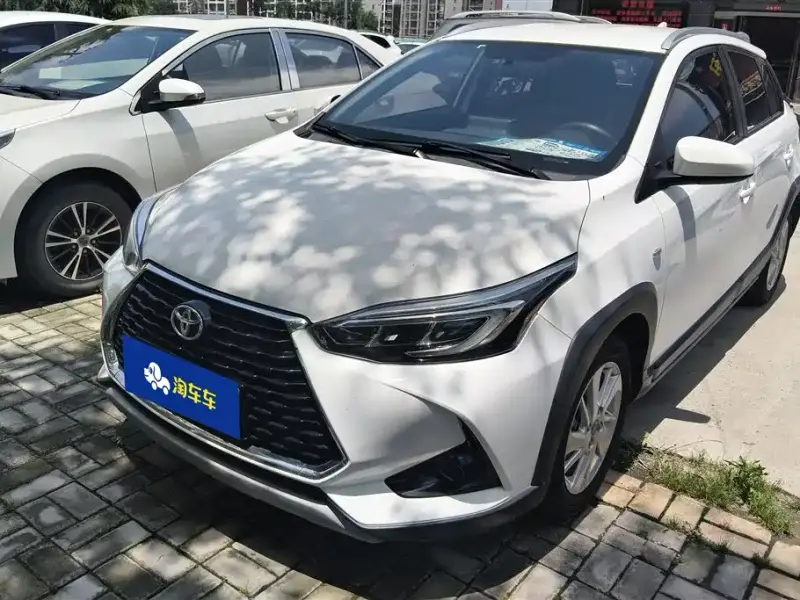 Toyota Yaris L