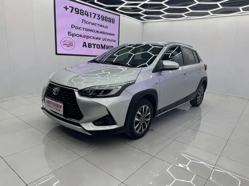 Toyota Yaris L