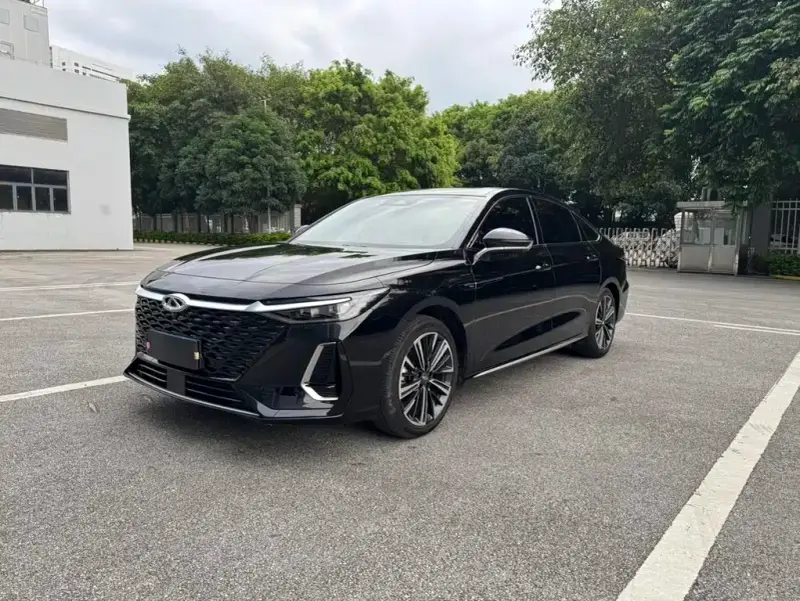 Chery Arrizo 8