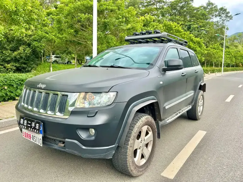 Jeep Grand Cherokee (Import)