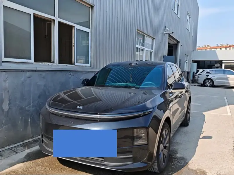 Li Auto L6