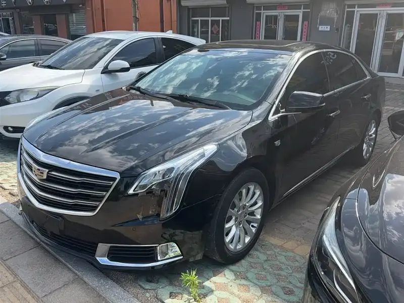 Cadillac XTS