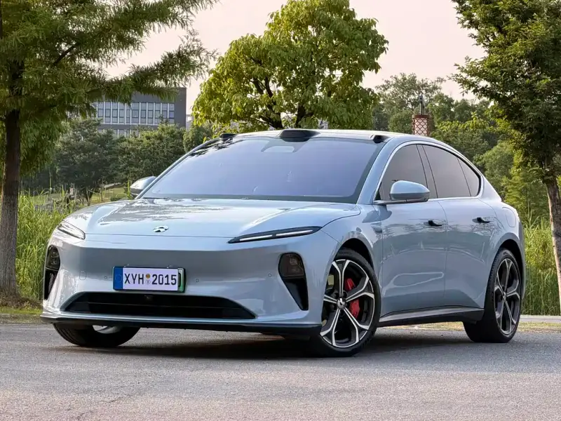 NIO ET5