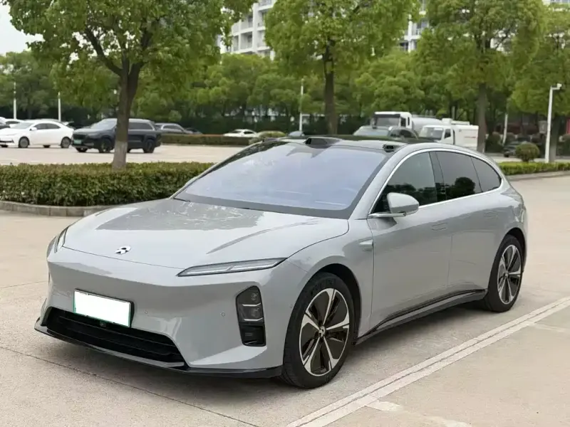 NIO ET5T