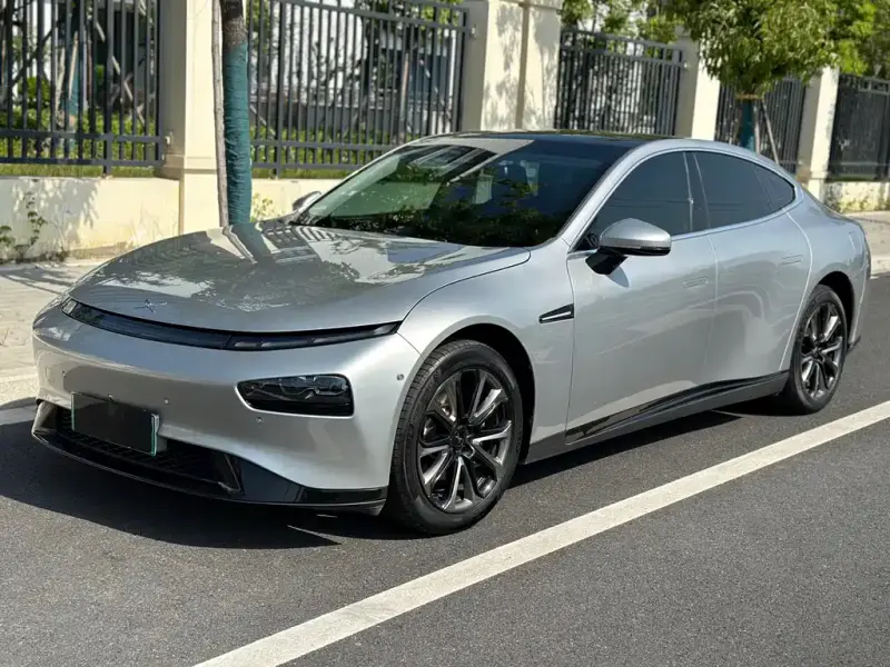 XPeng P7