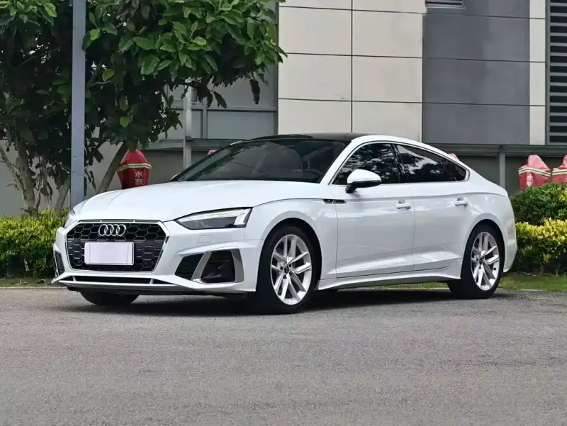 Audi A5 (Import)