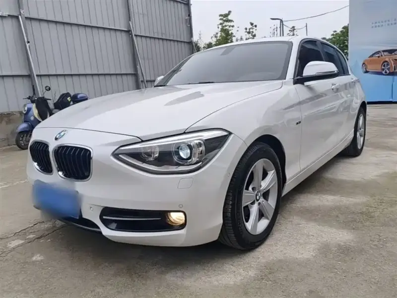 BMW 1 Series (Import)