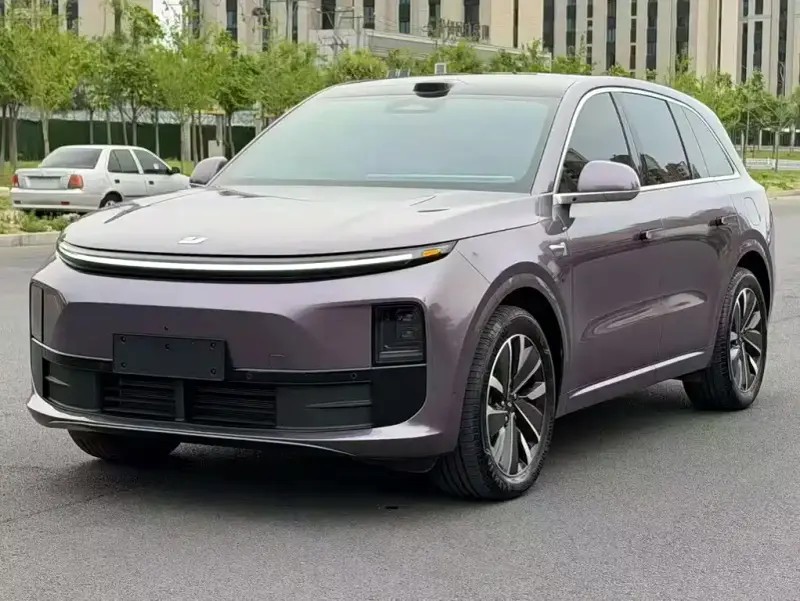 Li Auto L6