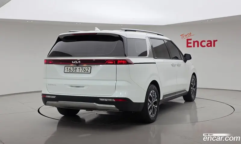 Kia Carnival (Canival)