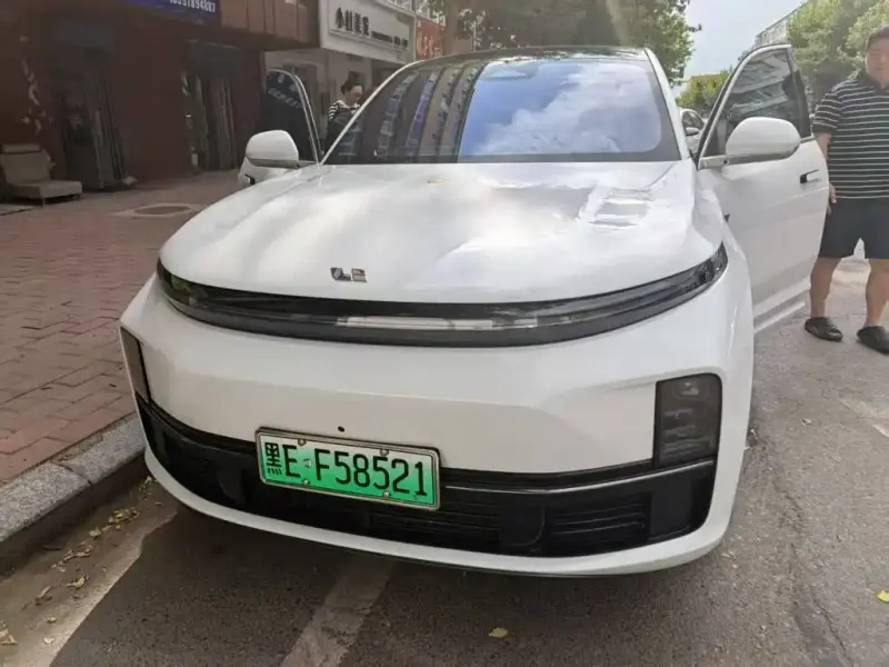 Li Auto L7