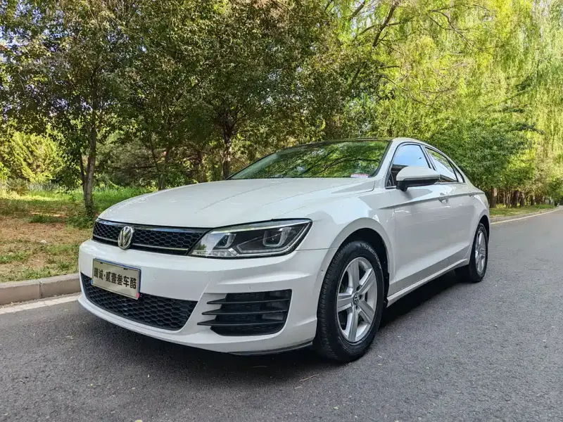 Volkswagen Lamando