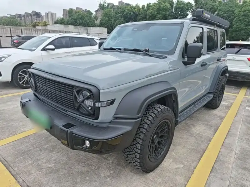 Tank 300