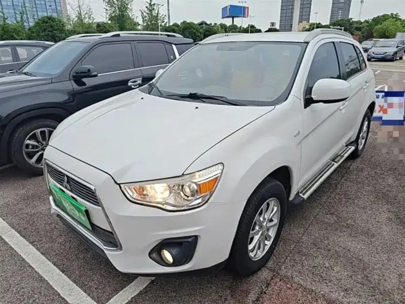 Mitsubishi ASX