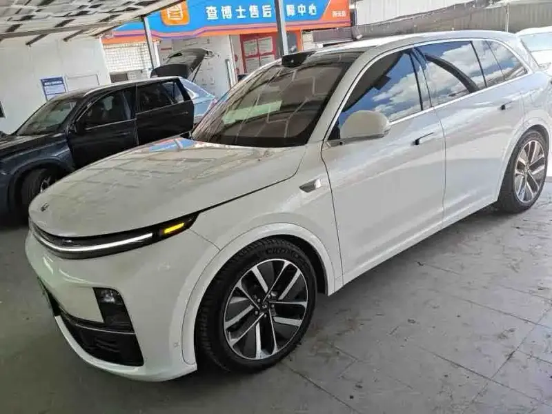 Li Auto L7