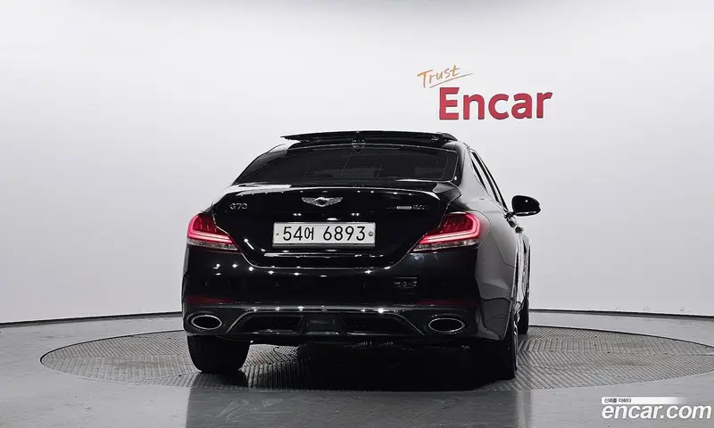 Genesis G70
