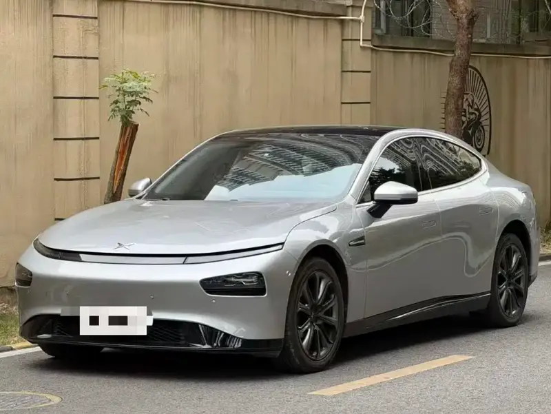 XPeng P7