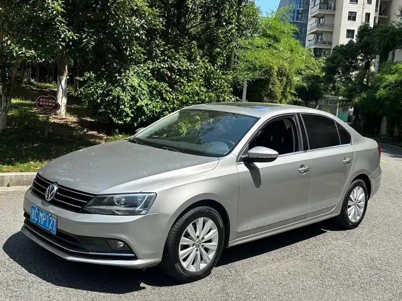 Volkswagen Sagitar