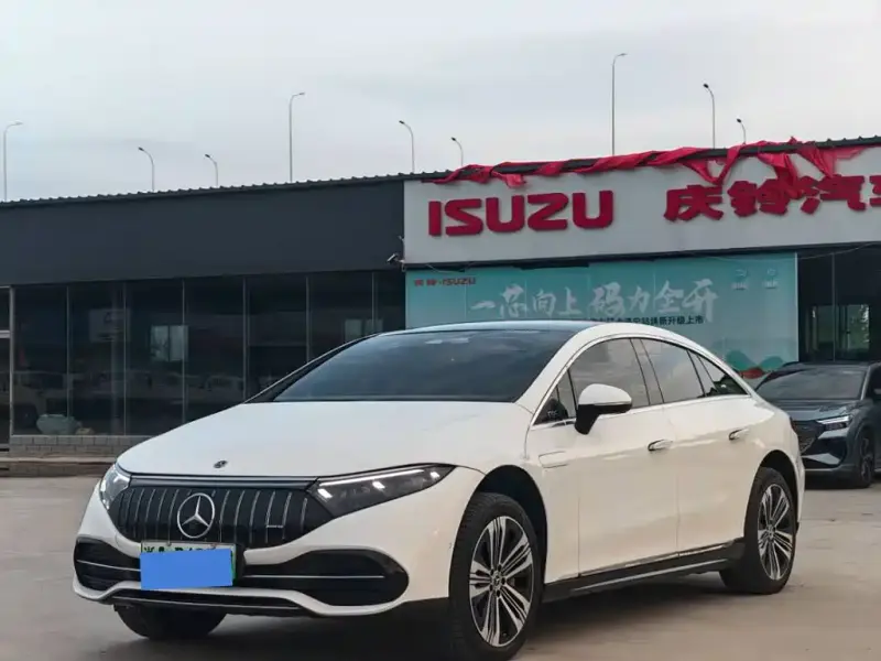 Mercedes-Benz EQS