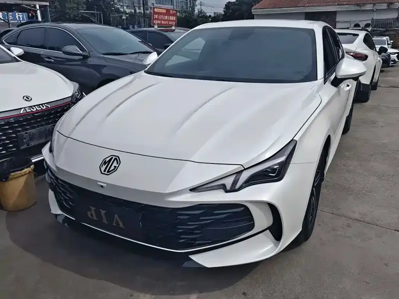 MG MG7