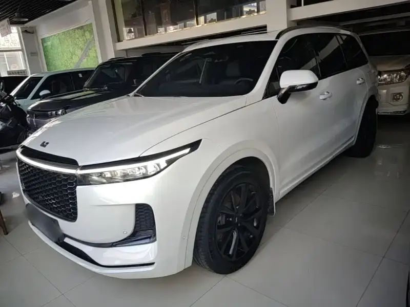 Li Auto ONE