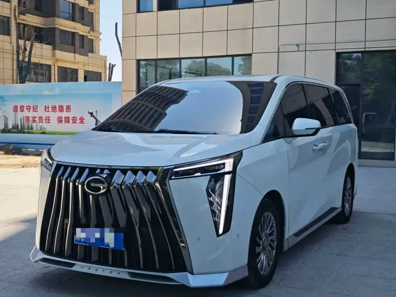 GAC Motor M8
