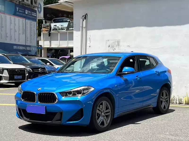 BMW X2