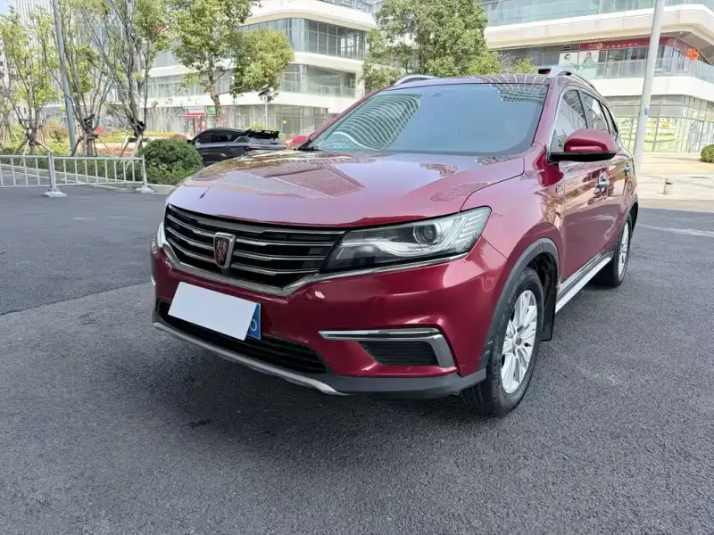 Roewe MG HS (RX5)