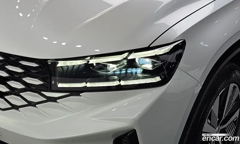 Renault-KoreaSamsung Koleos L (Grand Koleos)