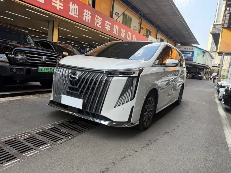 GAC Motor M8